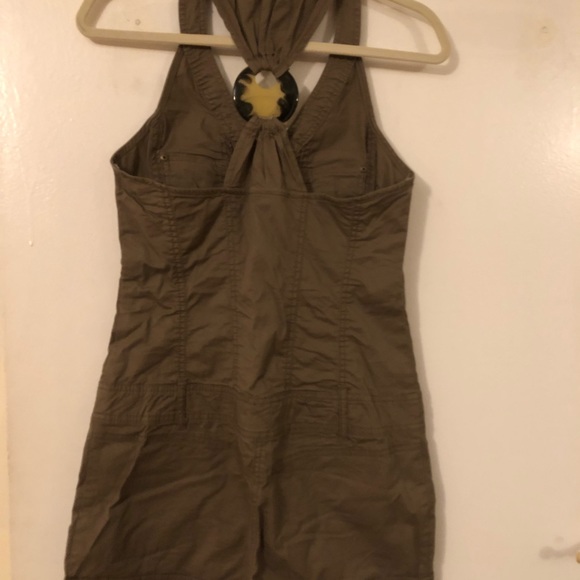 Woman’s jump suit shorts - Picture 2 of 2